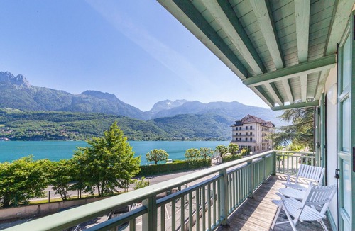 Duingt Apartment | "Cozy Loft" facing Annecy Lake