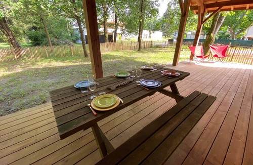 Leon House | Cozy wooden house, air-conditioned, between lake and ocean, near beach & forest - Léon
