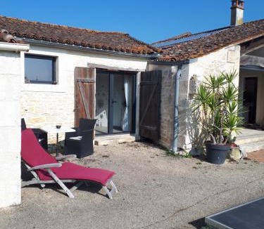 Damvix Bed & Breakfast | Damvix Chambre d hôtes La Barbée