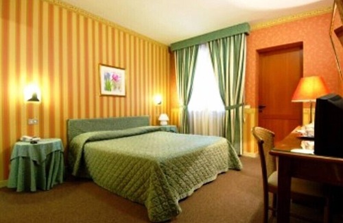 Basiano Hotel | Daniel