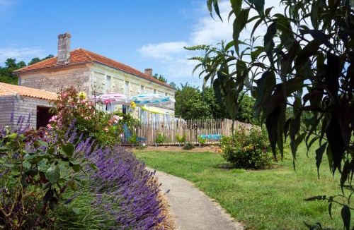 Saint-Thomas-de-Conac House | demeure d'alienor