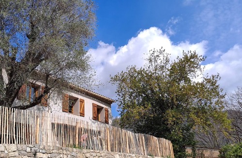 Le Bar-sur-Loup House | Detached house for quiet family holidays between see and montains