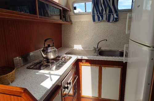 Cognac Boat Rental | Discover our boat in Cognac - 7 to 9 guests