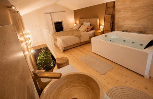 Saint-Leger-les-Vignes House | Domaine de la Rêverie