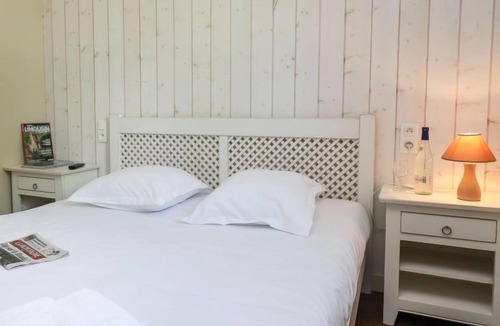 Meyrignac-l'Eglise House | Domaine des Monédières - Chalet Lac 4-6 by Interhome