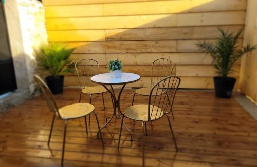 Antran House | Domaine Les Chauveaux, 3 gites, 26 personnes, 1 salle