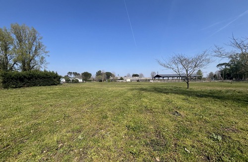 Hostens House | Donald" mobile home in the heart of the pony club