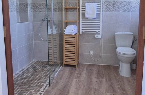 Lalande de Pomerol Apartment | Double Room - Accessible to people with reduced mobility