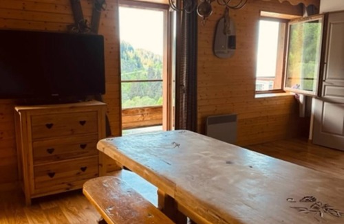 Chamrousse Apartment | Duplex Apartment 'Les 7 Marmottes', 306, Mountain View and Balcony