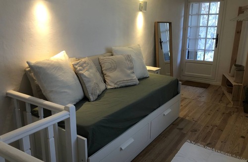 Cagnes-sur-Mer Apartment | Duplex au Calme au Pied du Château
