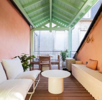 Bagneres-de-Bigorre Apartment | Duplex d'architecte 2 chambres Terrasse Cheminée