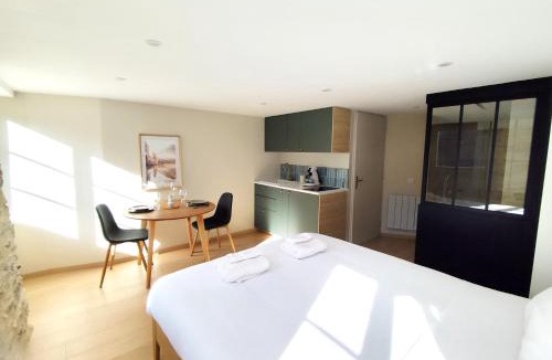 Saint-Maximin Apartment | Duplex L'Aparté 2 à 4 pers - Balnéo