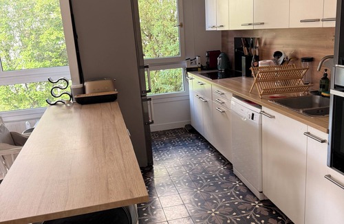 Levallois-Perret Apartment | DUPLEX LEVALLOIS with large terrace at the foot of the metro, 20 minutes from central Paris