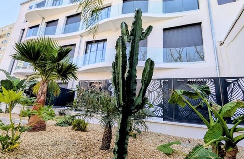 Saint-Giniez Hotel | Eden Islands Marseille Prado