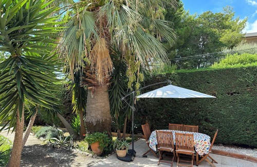 Antibes Villa | Elegant Provencal villa a stone's throw from the beaches