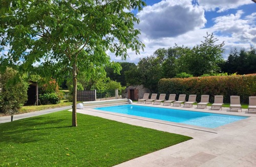 Saint-Denis-en-Val House | En face du parc de Loire d' Orléans,maison classée "remarquable" avec piscine