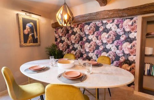Valbonne House | Entire townhouse in the heart of the village