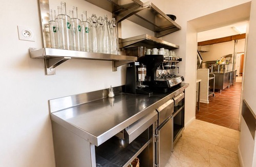 Dirac House | Estate overlooking the lake - Walking trails - Swi