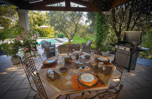 Lorgues Villa | Exceptional holiday home, Lorgues, Var, swimming pool, beautiful park