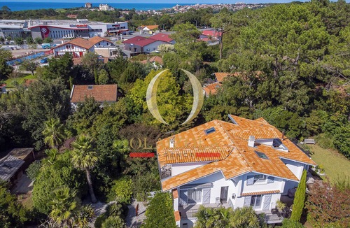 Bidart Villa | EXCEPTIONAL RESIDENCE WITH SWIMMING POOL