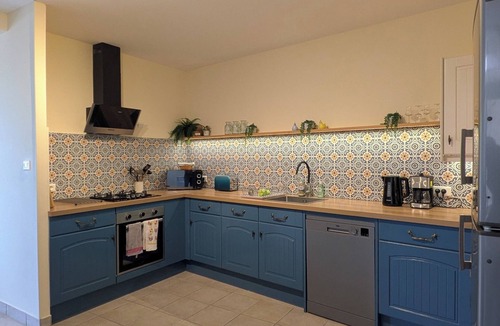 Segonzac House | Family 2-bedroom gîte - Cognac countryside, pool, games room, pet friendly