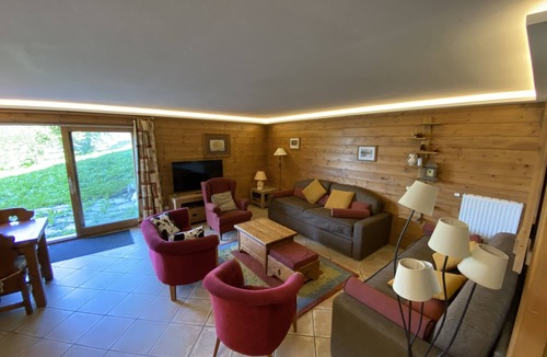 Arc-1800 Apartment | Family apartment in luxury residence