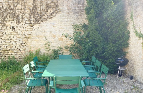 La Remigeasse House | Family home 2 minutes from the beach. Sailing and surfing schools nearby.