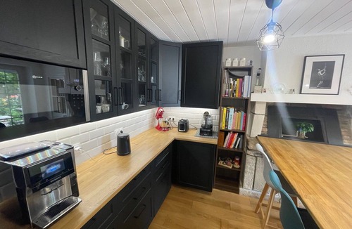 La Jarrie House | Family home, 6 BR, pool, 1000m² walled garden - 15min from La Rochelle