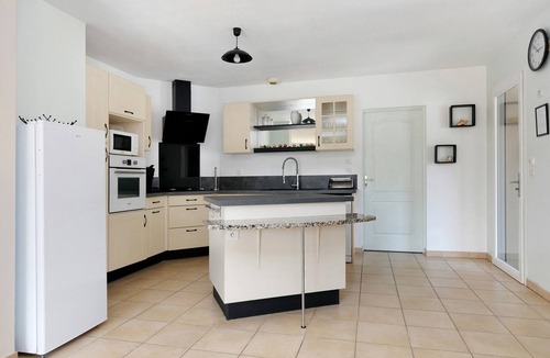 Le Cormier House | Family House with 4 Bedrooms for 13 Guests