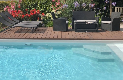 Prefailles Villa | Family villa 10 persons - swimming pool and sea view - 400 m from the sea and the village
