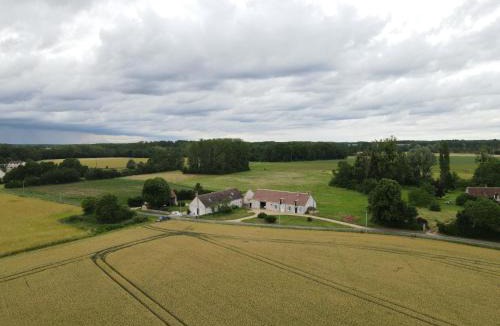 Semblecay House | Fermette restaurée proche Châteaux de la Loire avec Wi-Fi et parking sécurisé - FR-1-591-640