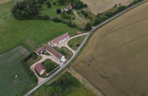 Semblecay House | Fermette restaurée proche Châteaux de la Loire avec Wi-Fi et parking sécurisé - FR-1-591-640