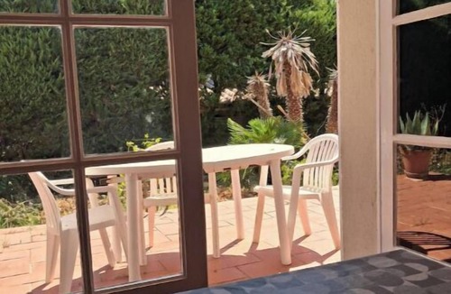 La Garde Villa | First floor villa 6km from the sea