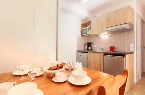 Vaujany Apartment | Fitness, swimming pool, hammam, tv, ski locker, 30-35m², Vaujany
