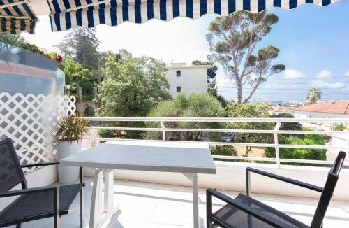 California - Pezou Apartment | Florida 35m studio sea view closed to the Croisette