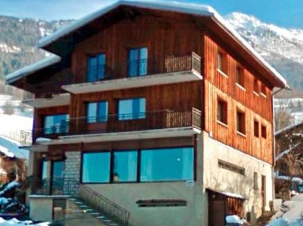 Les Avanchers-Valmorel House | Former Hotel Transformed Into Chalet In Valmorel