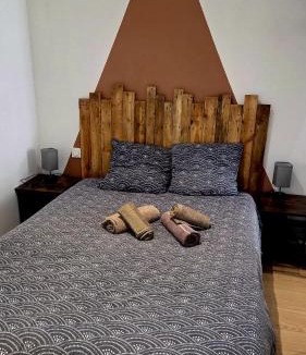 Saint-Aulais-la-Chapelle Apartment | Gîte avec piscine au cœur de la campagne
