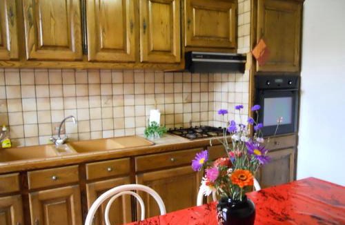 Saint-Martin-la-Meanne Apartment | Gîte de France Peuch del pic 2 épis - Gîte de France 5 personnes MAE-9854