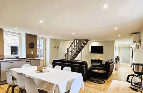Marcillac-la-Croze Villa | Gîte de France (sleeps 6)