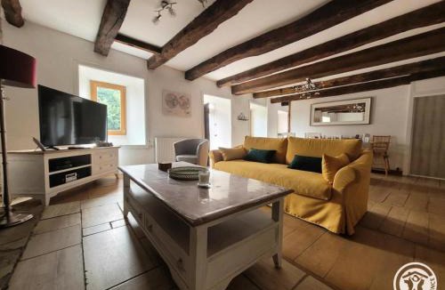 Champagnac-la-Prune Apartment | Gîte de France Gite les vergnes 3 épis - Gîte de France 6 personnes MAE-9263