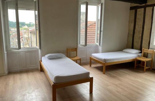 Condom Apartment | Gîte de la cathédrale 2