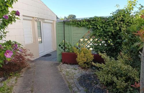 Saint-Gereon House | Gîte du jardin de Charlotte - Maison avec jardin clos