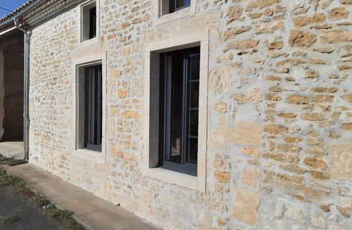 Montpellier de Medillan Villa | Gîte L'égoa se Situant Dans un Petit Hameau à 17km des Plages Charentaise