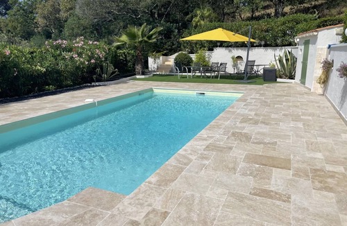 La Croix-Valmer House | G2982 - LA Croix Valmer