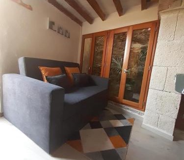 Villeneuve-Loubet House | Garden Annexe 2