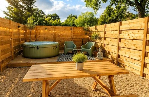 Coex House | Gite de charme avec jaccuzzi privé