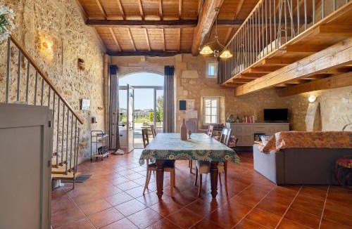 Saint-Emilion Bed & Breakfast | Gite La Roseraie