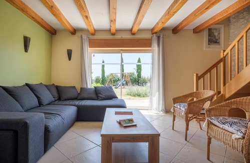 Bellevigne Bed & Breakfast | Gite Les Vignes in Bellevigne, country house for 6 people