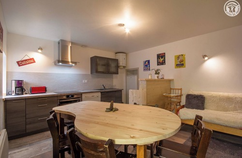 Saint-Michel-de-Maurienne House | Gites DE Beaune - LE Perron DES Encombres