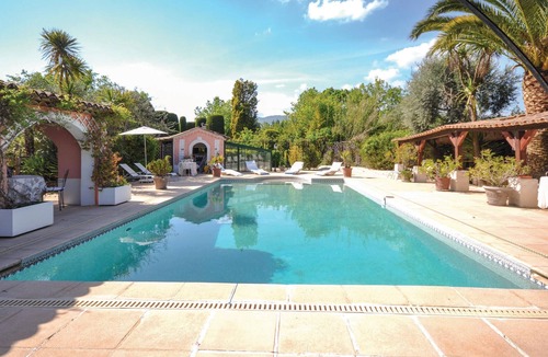 Plascassier House | Gorgeous home in Plascassier with WiFi